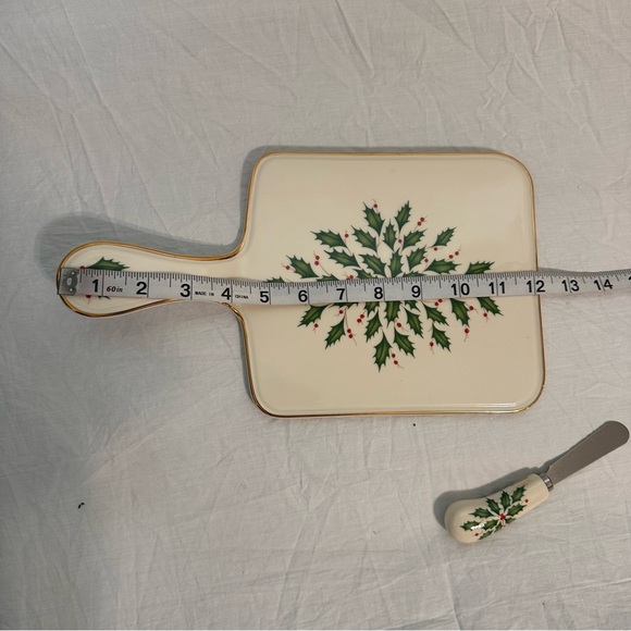 Lenox Cheese Board with Spreaders - Picture 3 of 8
